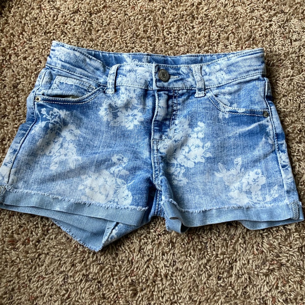 Floral jean shorts